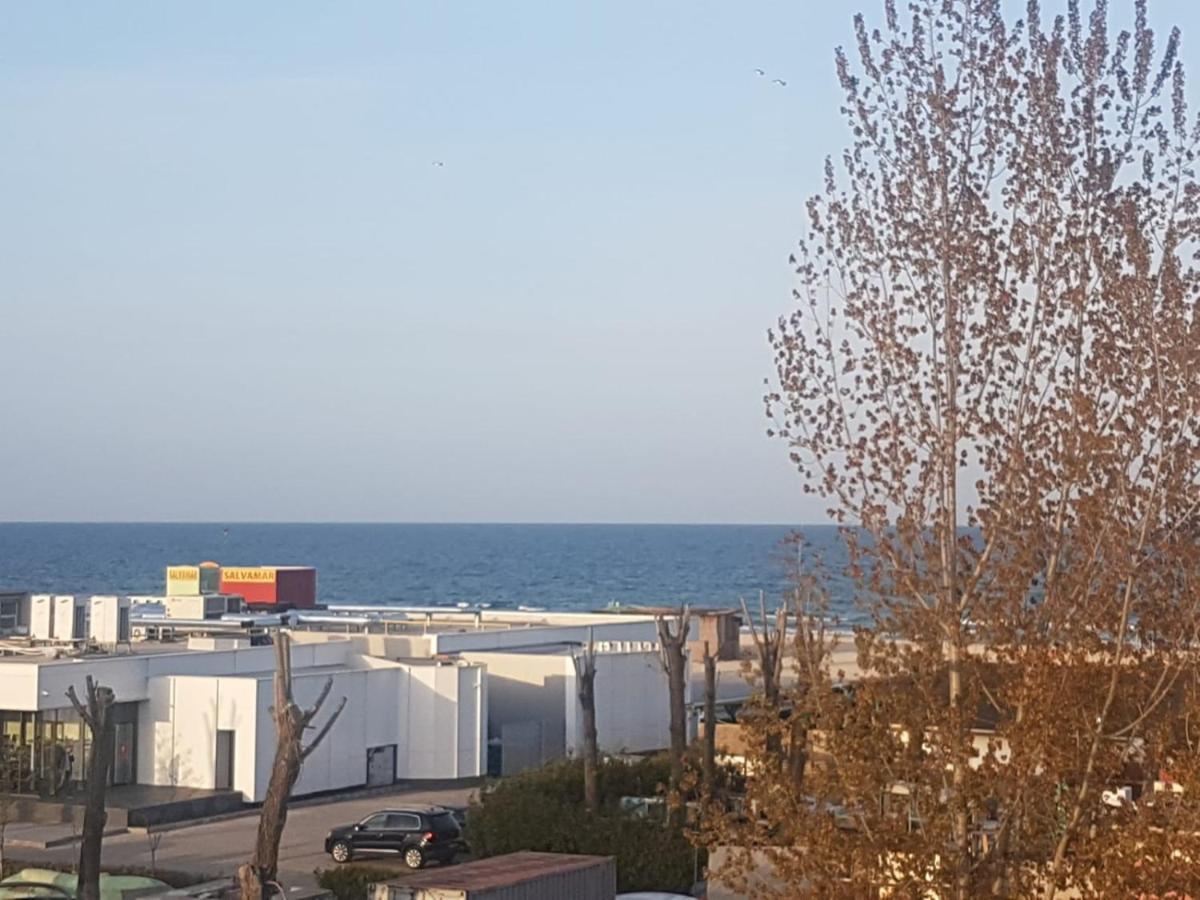 Vila Regal Mamaia Extérieur photo