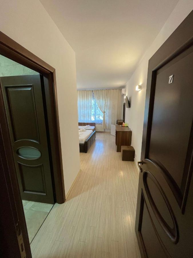 Vila Regal Mamaia Extérieur photo